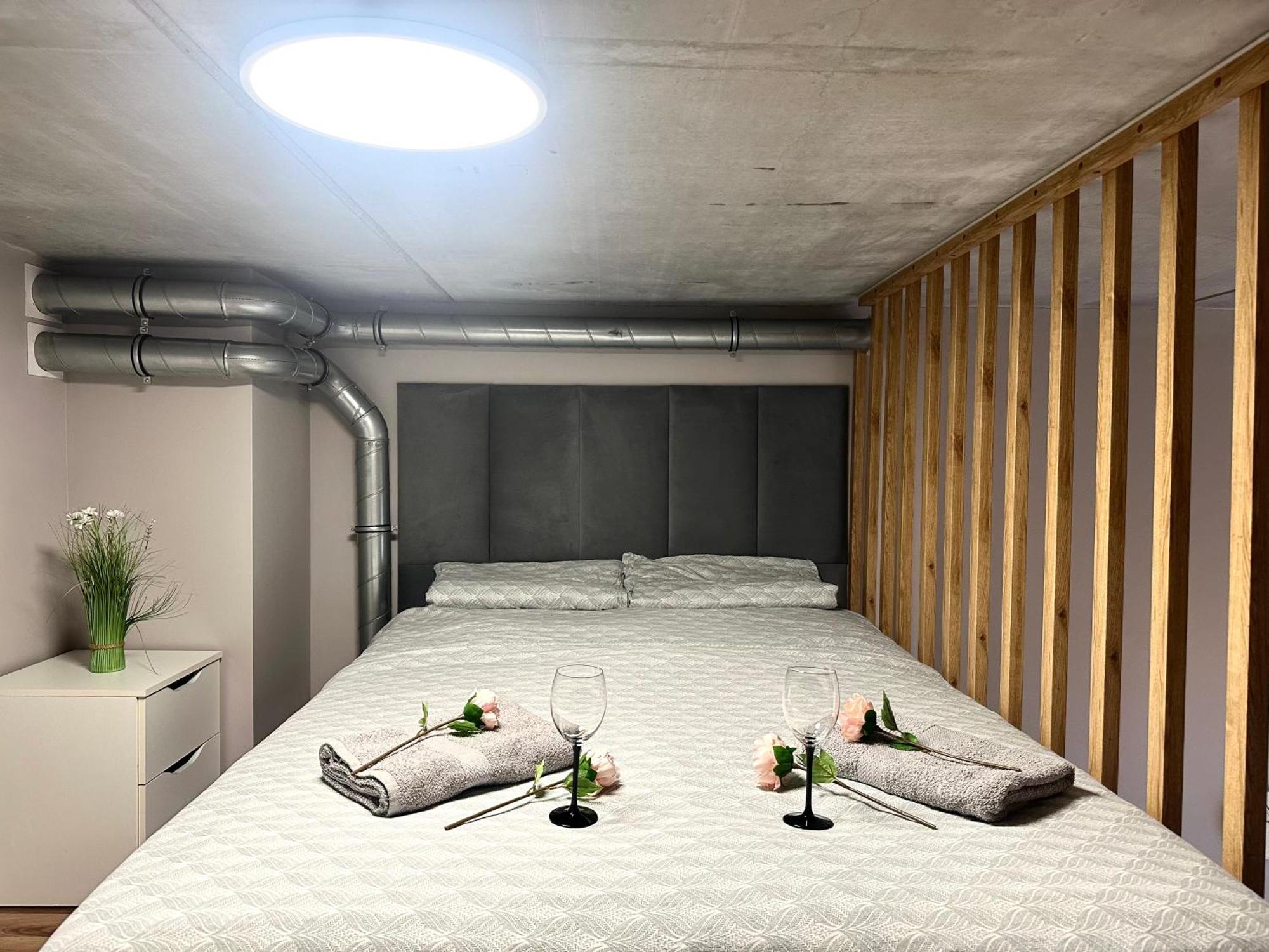 Zarembowicza Apt 38 - Self Check-In 20H - Parking &Lift - Wroclaw — Photos 1